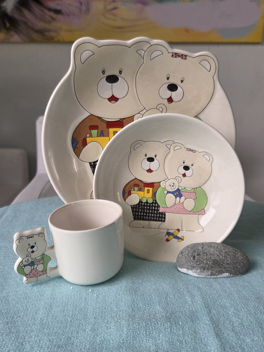 Mikasa Children's Bear Dinnerware Set in White, Green, Pink, Yellow